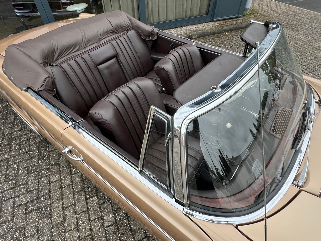 VERKOCHT MERCEDES 220SE