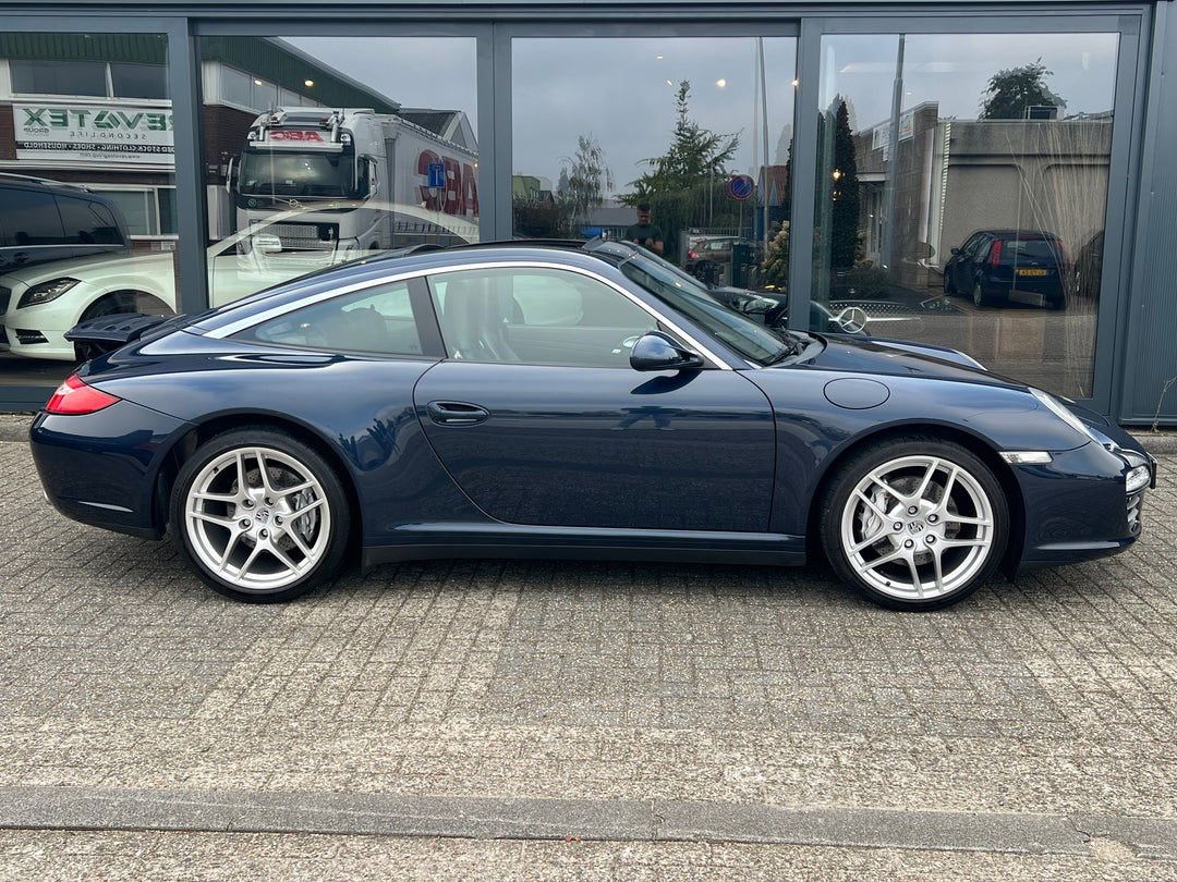 PORSCHE 997 MKII TARGA