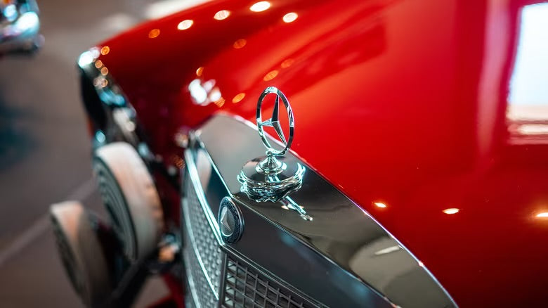 MERCEDES 6.3 AMG Rote Sau