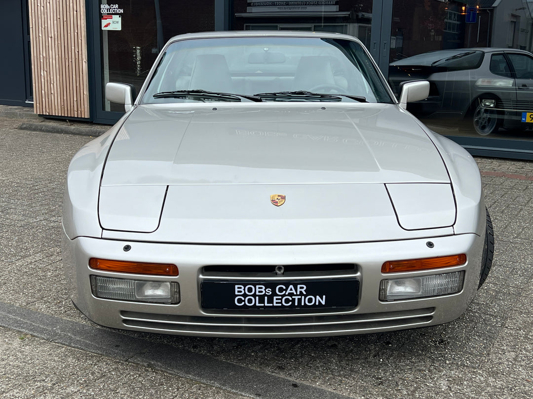 PORSCHE 944TURBO Targa