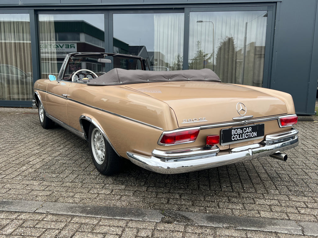 VERKOCHT MERCEDES 220SE