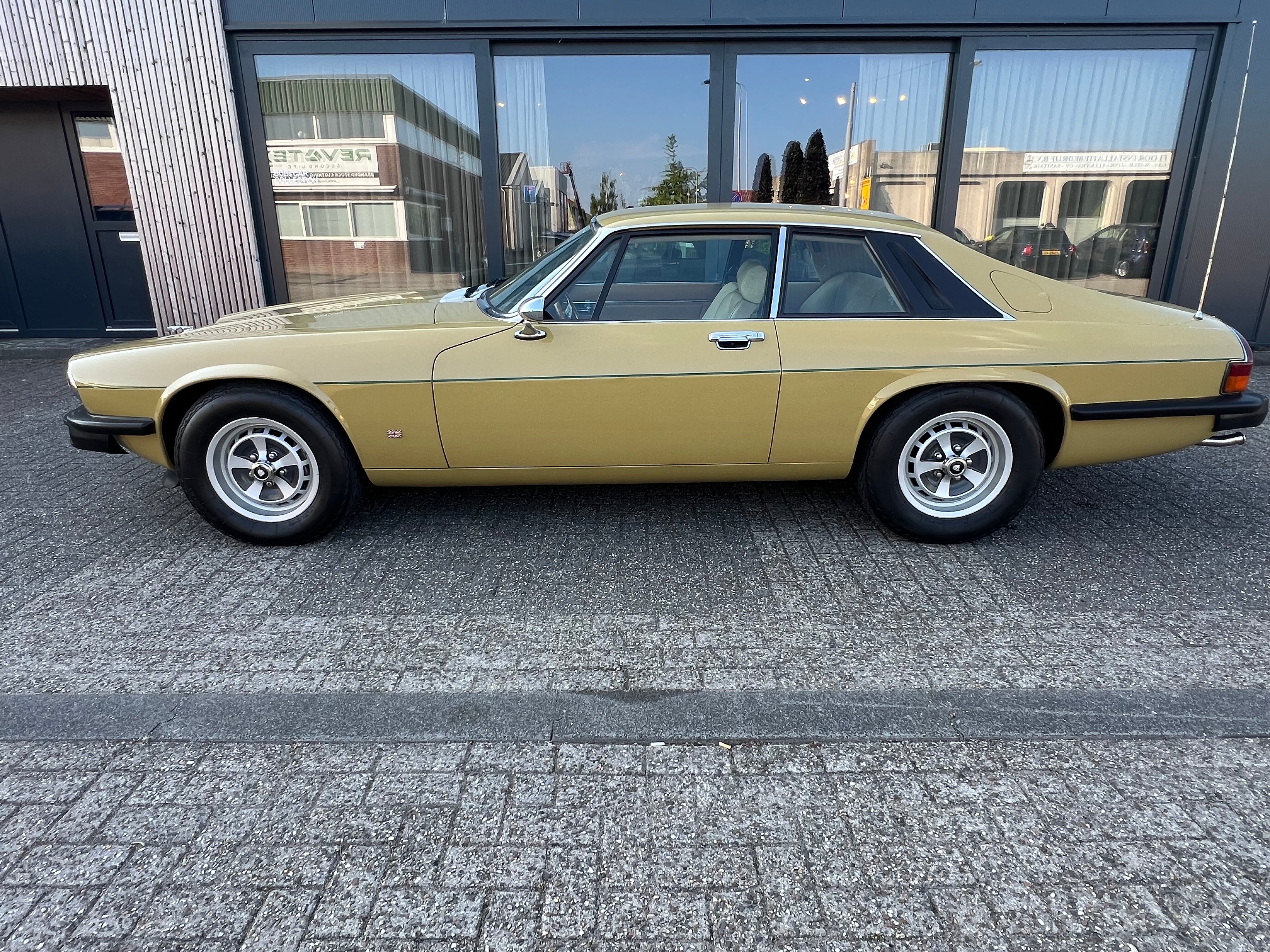 Jaguar XJS-HE 1977 V12 serie I