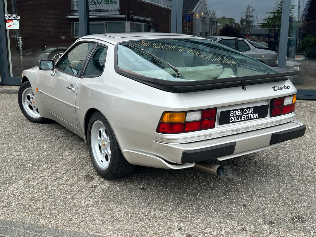 PORSCHE 944TURBO Targa