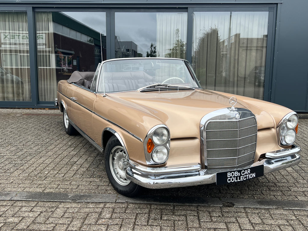 VERKOCHT MERCEDES 220SE